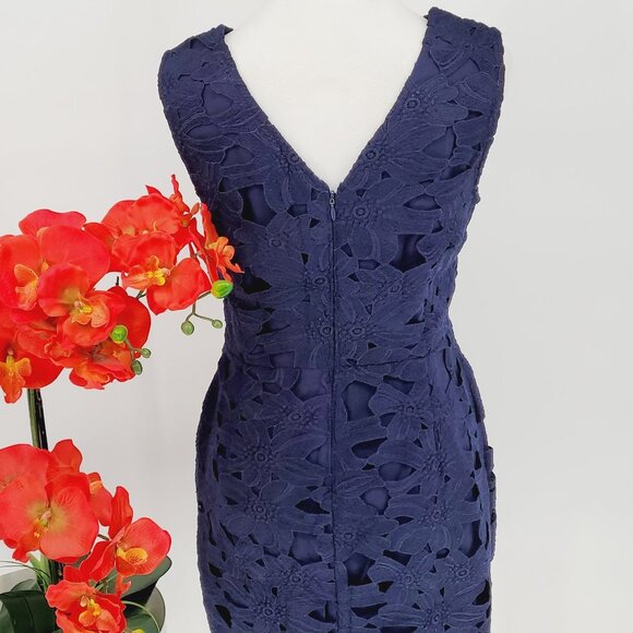 Banana Republic Navy Blue Lace Overlay Chic Cocktail Evening Sheath Dress 6P - Picture 5 of 7
